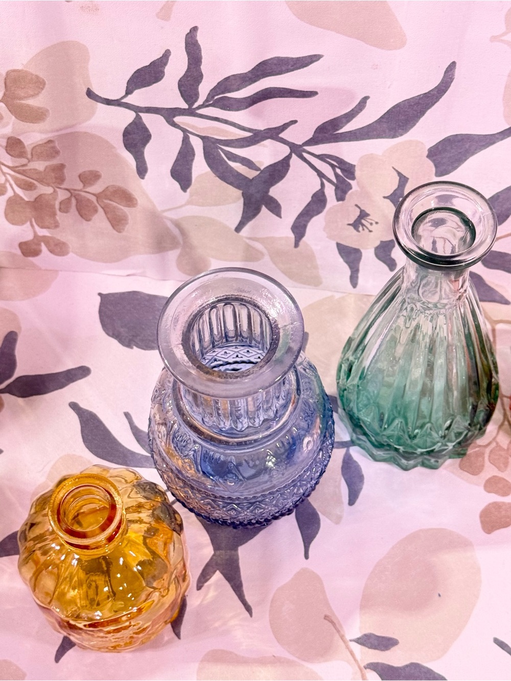 Mini vases 5 piece set-NWOT - Picture 4 of 5
